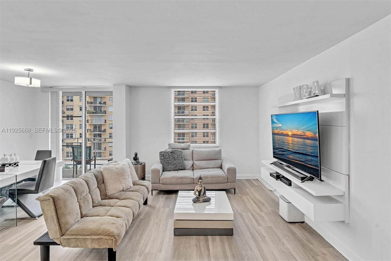 430 Golden Isles Dr, Unit 803, Hallandale Beach, FL 33009 Photo