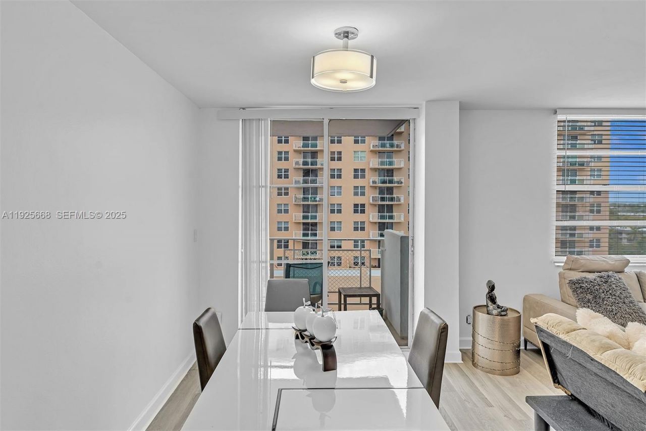 430 Golden Isles Dr, Unit 803, Hallandale Beach, FL 33009 Photo