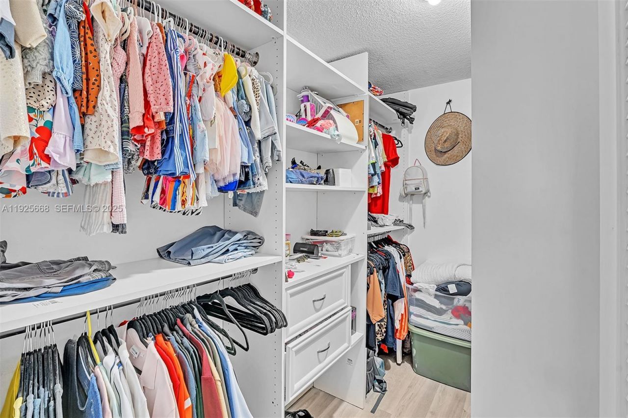 430 Golden Isles Dr, Unit 803, Hallandale Beach, FL 33009 Photo