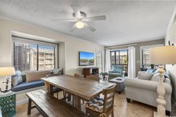 212 2nd Ave. N photo 4