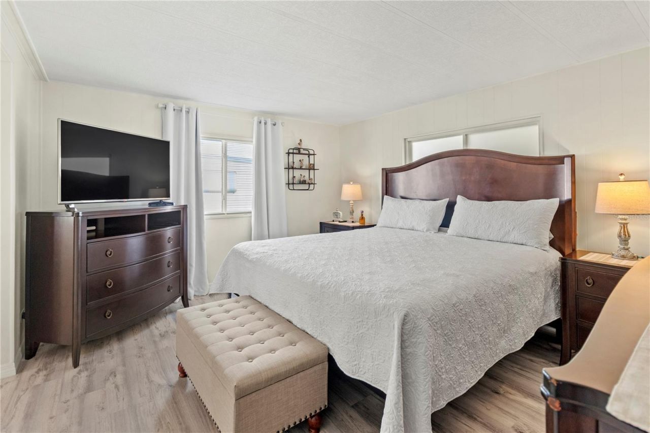 5619 Bayshore Road, Unit 240, Palmetto, FL 34221 Photo