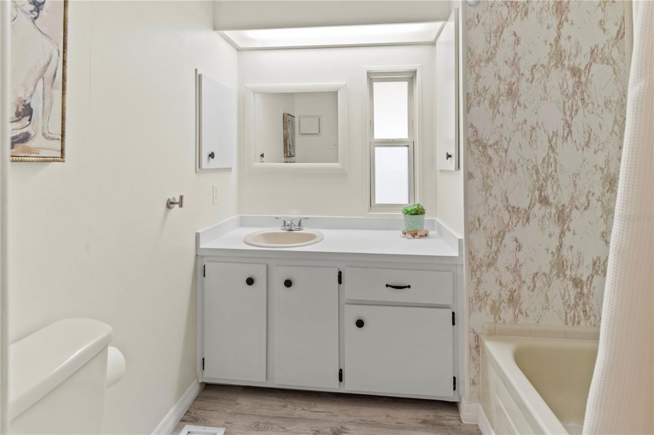 5619 Bayshore Road, Unit 240, Palmetto, FL 34221 Photo