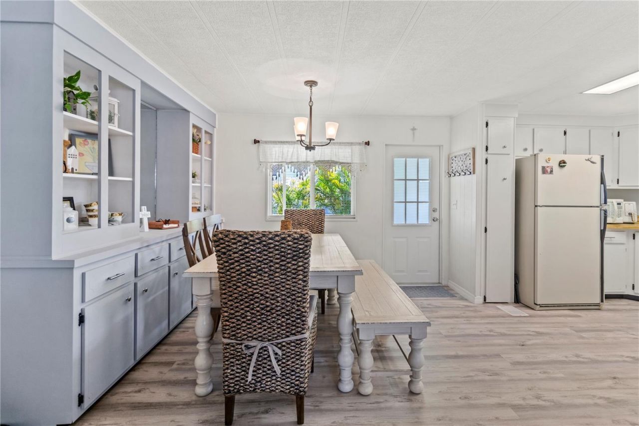 5619 Bayshore Road, Unit 240, Palmetto, FL 34221 Photo