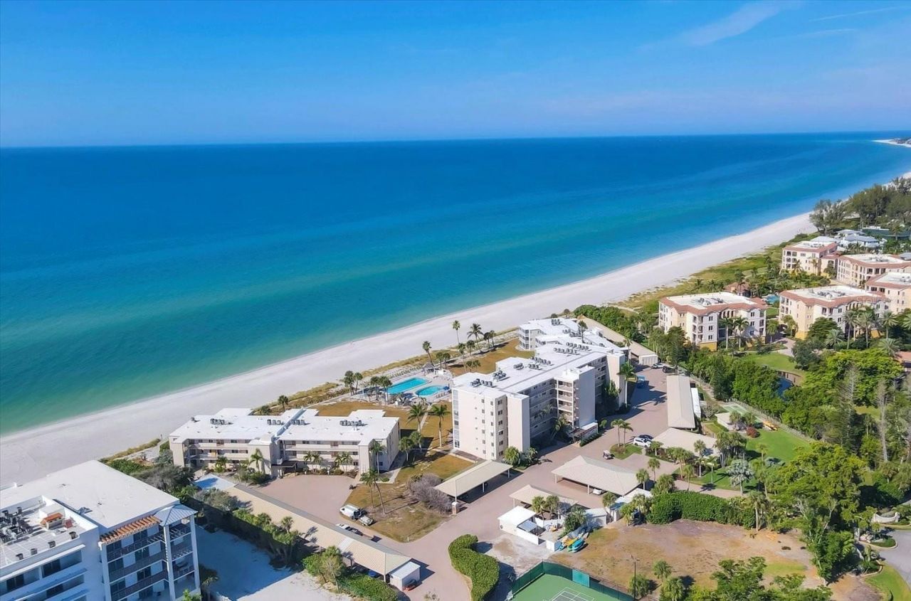 4825 Gulf Of Mexico Drive, Unit 202, Longboat Key, FL 34228 Photo