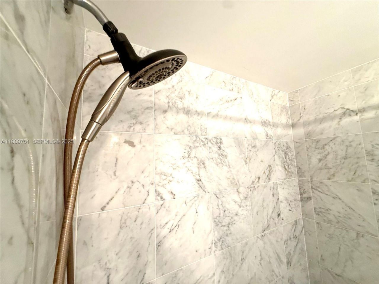 253 NE 2nd St, Unit 219, Miami, FL 33132 Photo