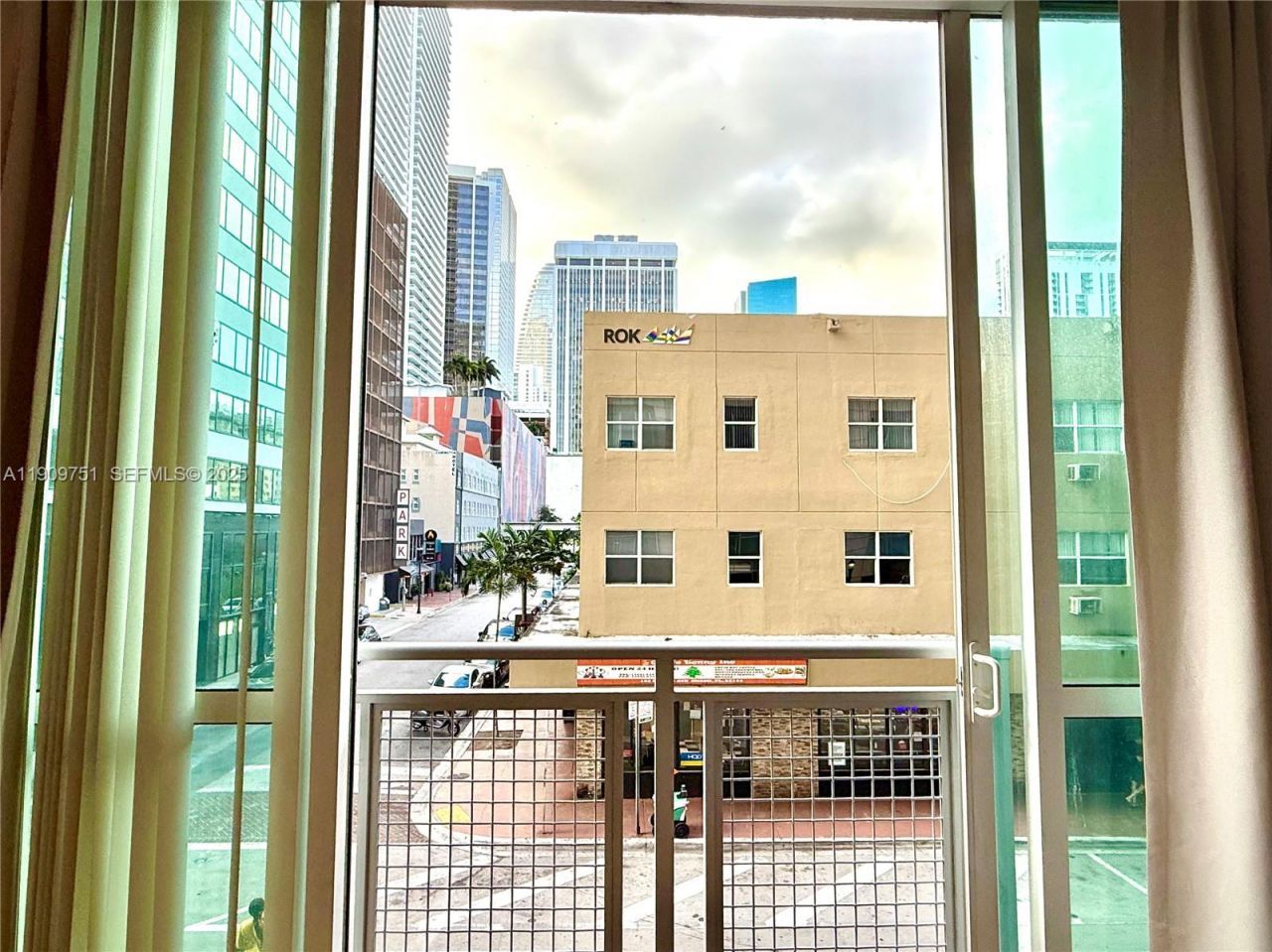 253 NE 2nd St, Unit 219, Miami, FL 33132 Photo