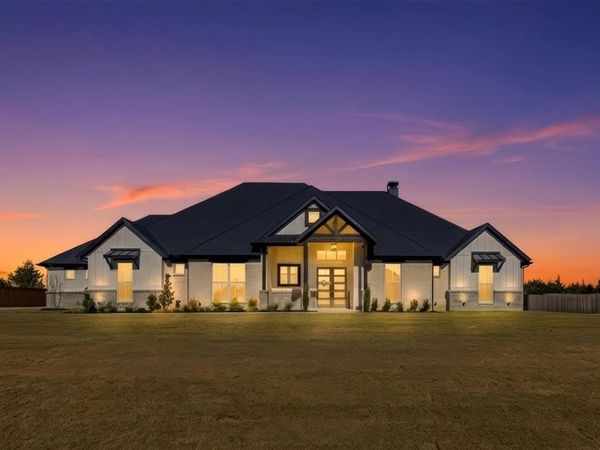 1431 Westgrove Lane, Waxahachie, TX 75165