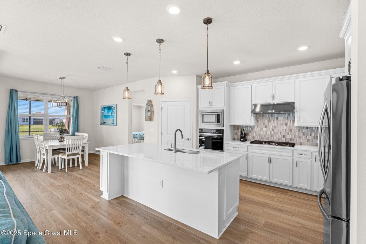 8870 Shoreline Avenue, Melbourne, FL 32940 Photo