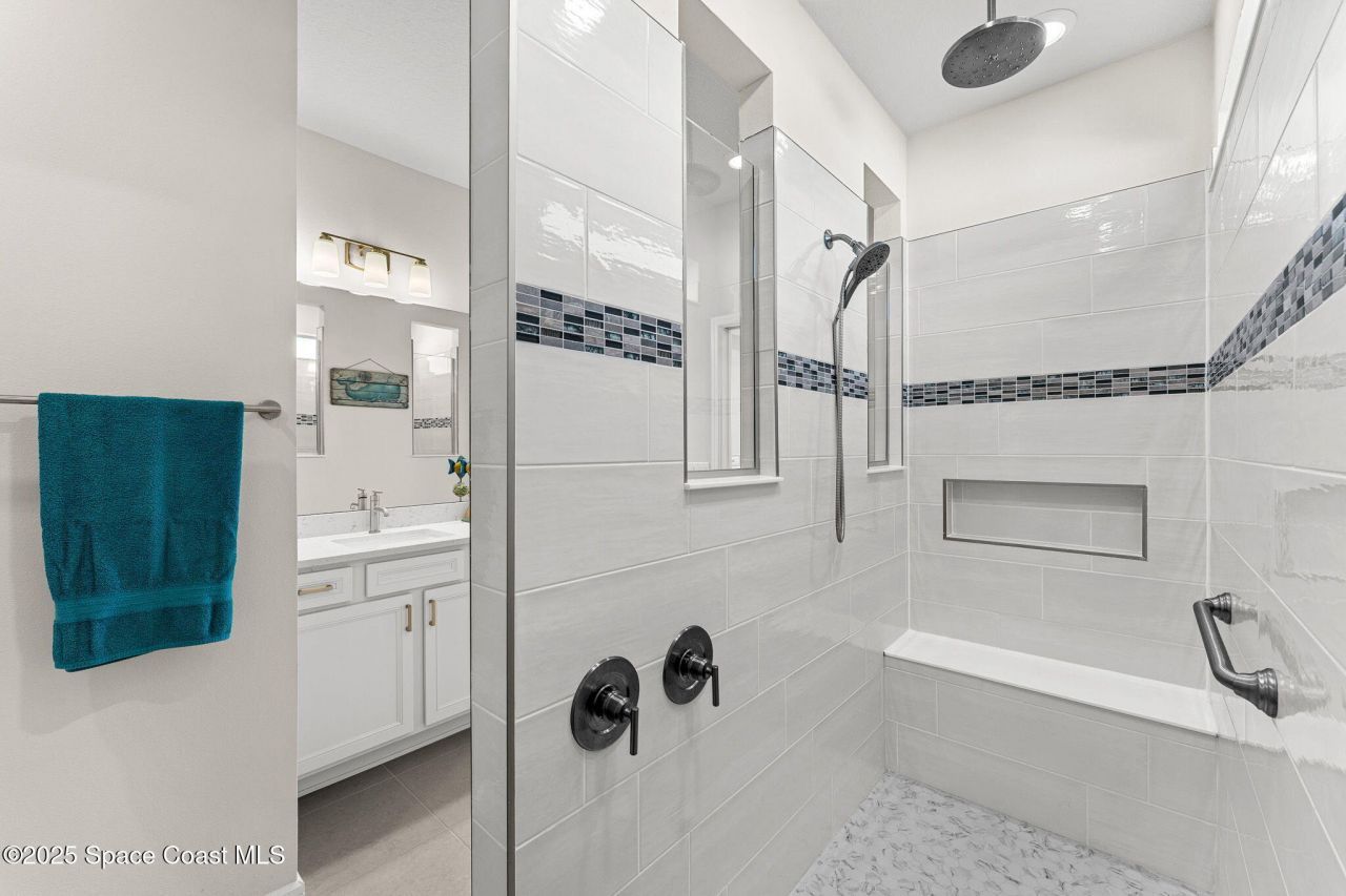 8870 Shoreline Avenue, Melbourne, FL 32940 Photo
