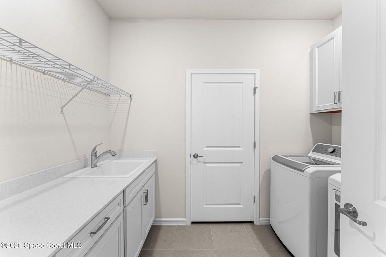 8870 Shoreline Avenue, Melbourne, FL 32940 Photo
