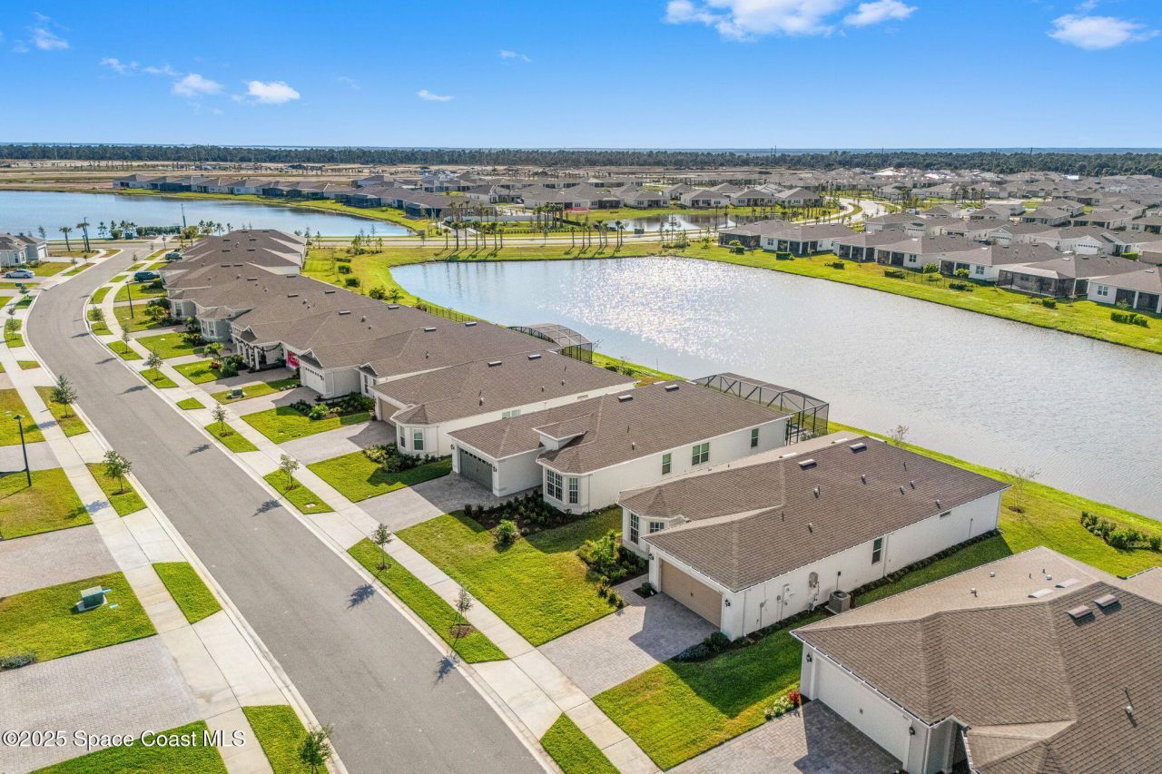 8870 Shoreline Avenue, Melbourne, FL 32940 Photo