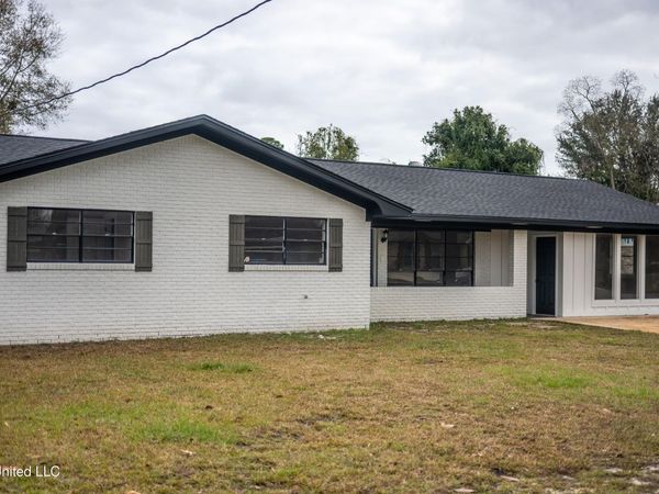 856 Rustwood Drive, Biloxi, MS 39532