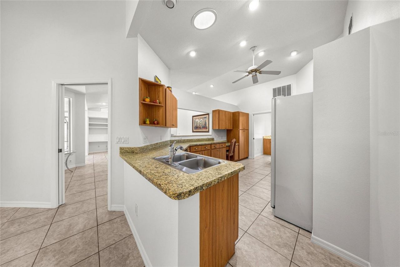 9600 N Holyoak Terrace, Dunnellon, FL 34433 Photo