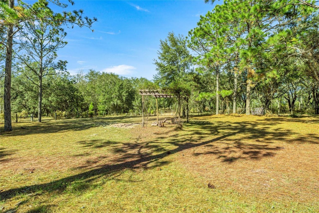 9600 N Holyoak Terrace, Dunnellon, FL 34433 Photo
