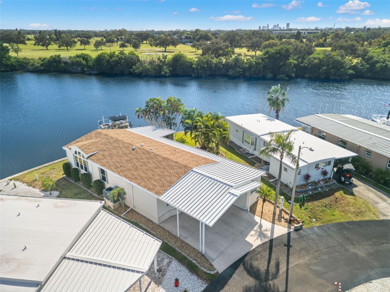 7013 Mount Piney Road Ne, Unit 724, Saint Petersburg, FL 33702 Photo