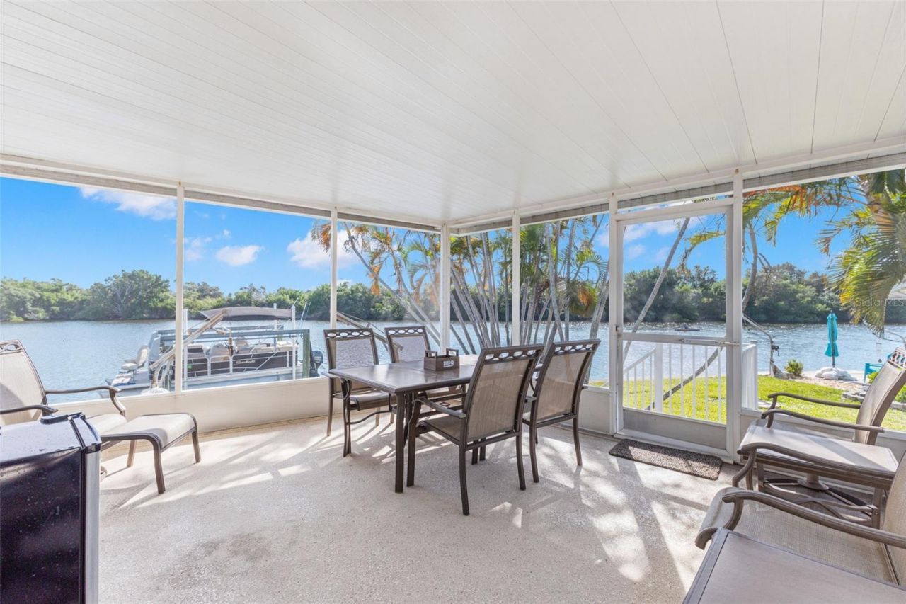 7013 Mount Piney Road Ne, Unit 724, Saint Petersburg, FL 33702 Photo