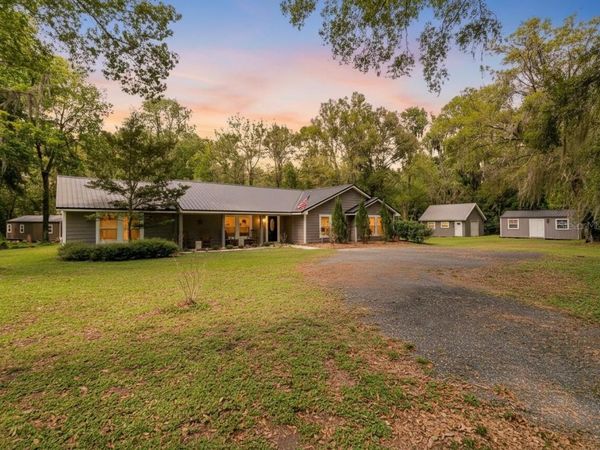 1801 W HIGHWAY 329, CITRA, FL 32113