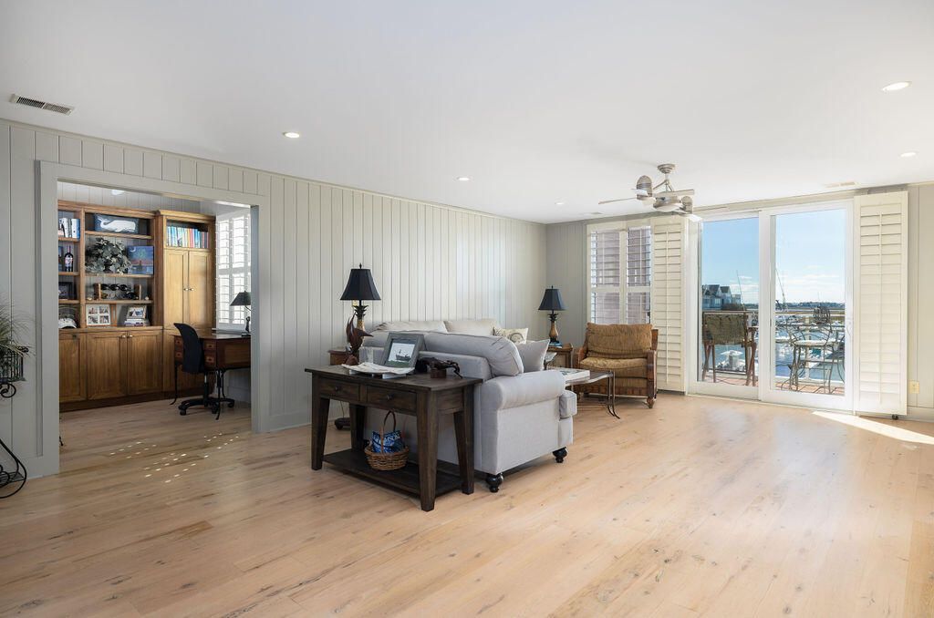 1606 Marsh Harbor Lane Photo 13