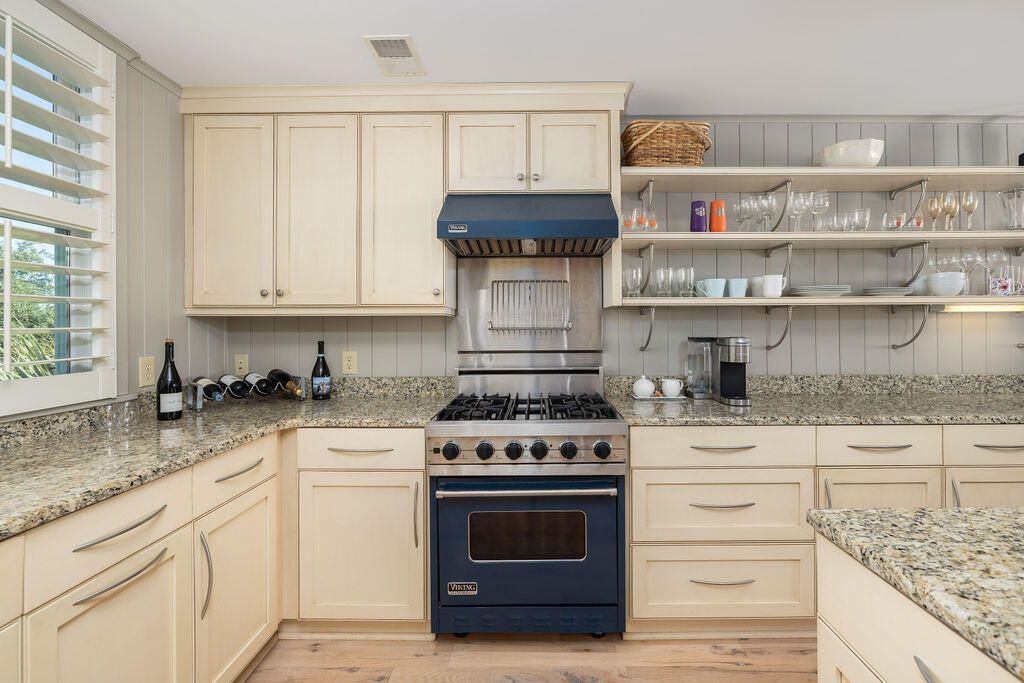 1606 Marsh Harbor Lane Photo 7