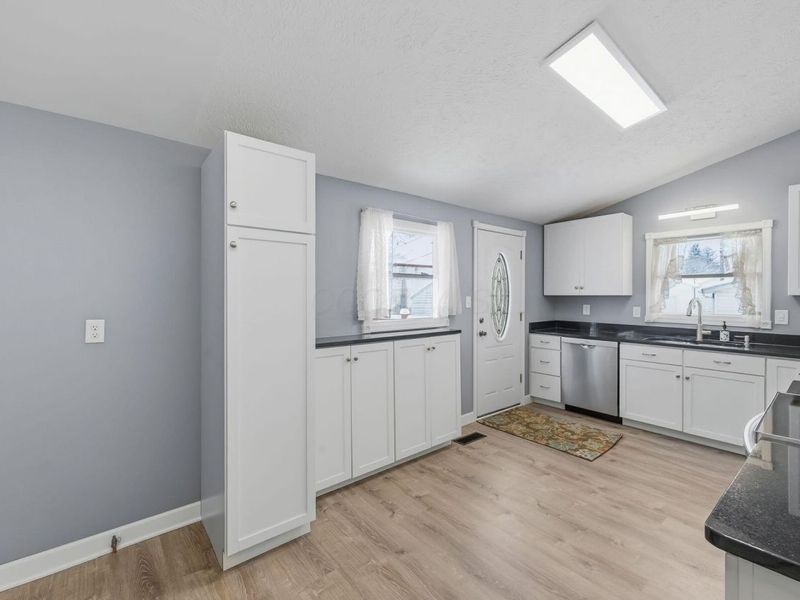 246 S High Street, Caledonia, OH 43314 Photo 13