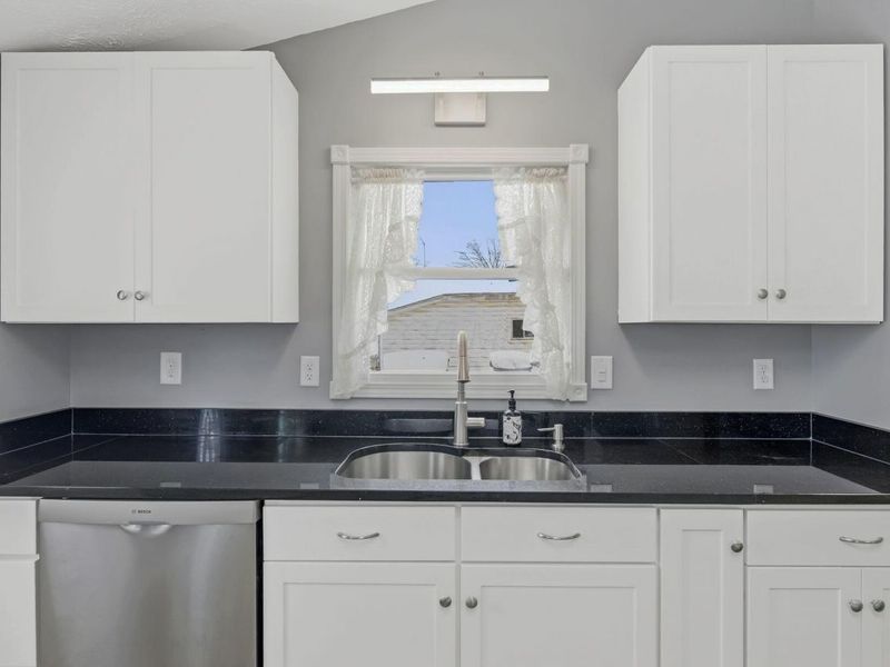 246 S High Street, Caledonia, OH 43314 Photo 15