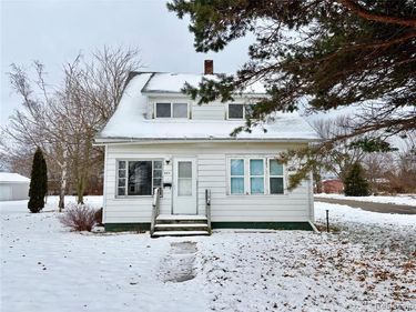 421 Lytle Avenue, Harbor Beach, MI 48441