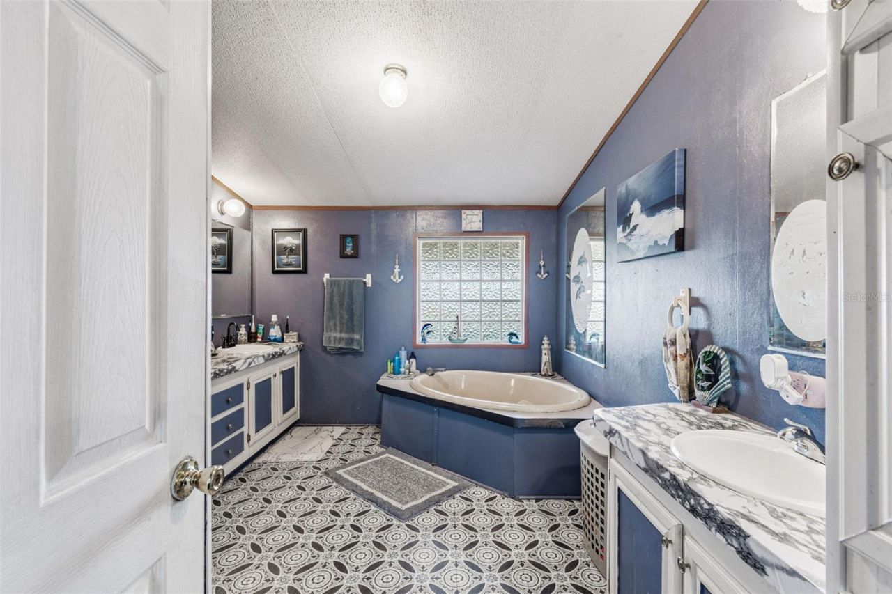 1814 Wise Road, Zephyrhills, FL 33540 Photo