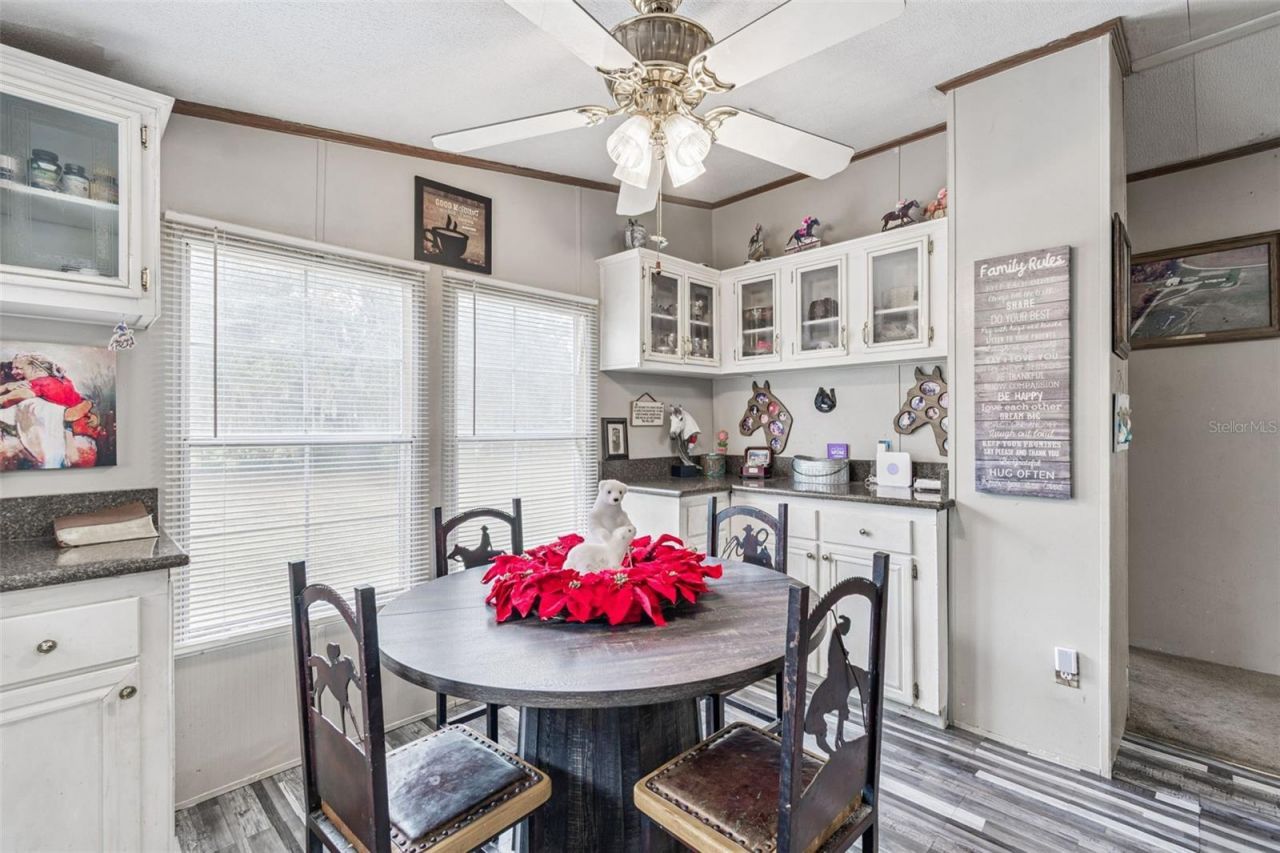 1814 Wise Road, Zephyrhills, FL 33540 Photo