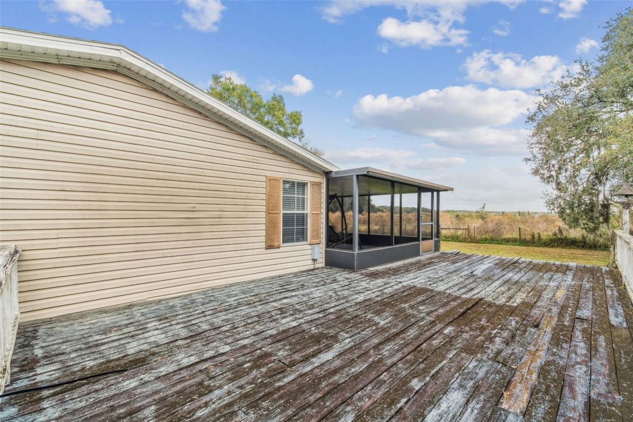 1814 Wise Road, Zephyrhills, FL 33540 Photo