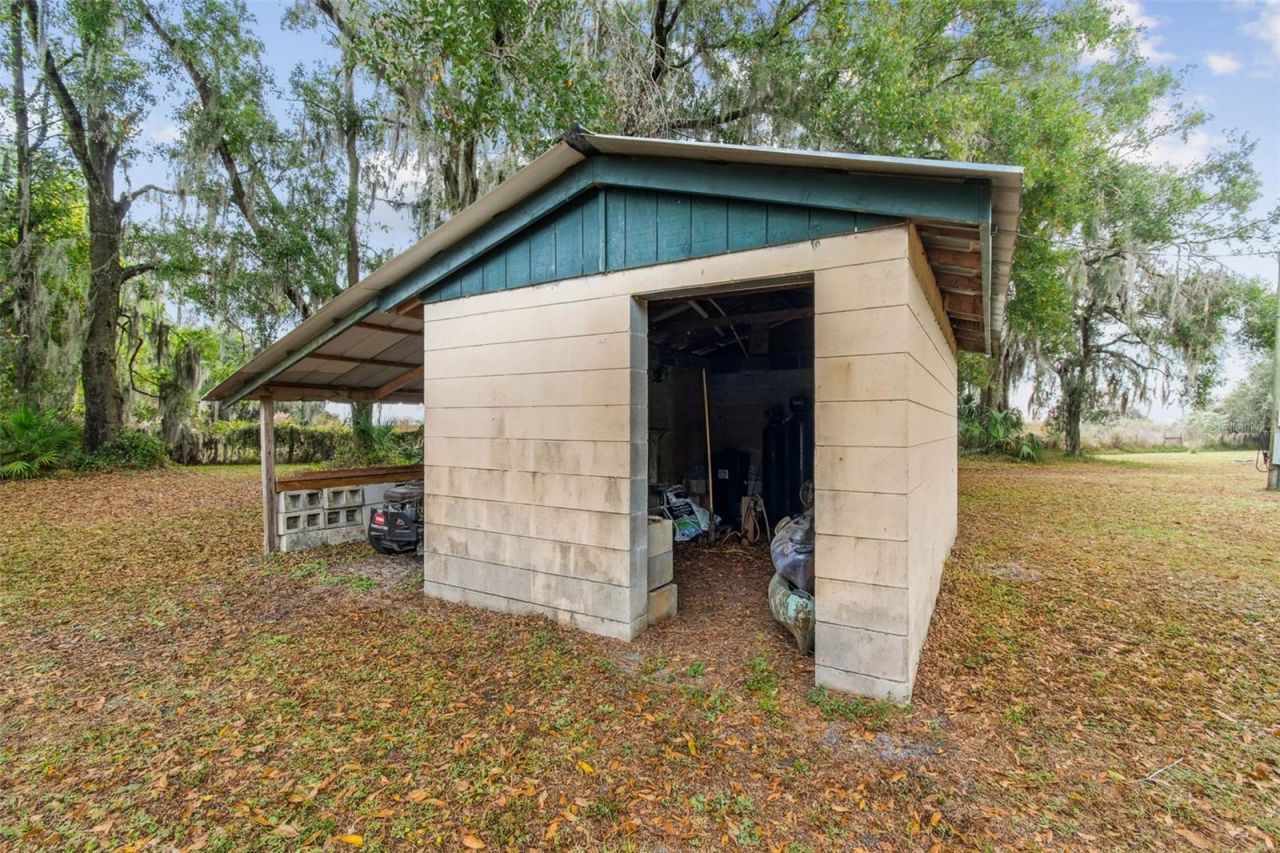 1814 Wise Road, Zephyrhills, FL 33540 Photo