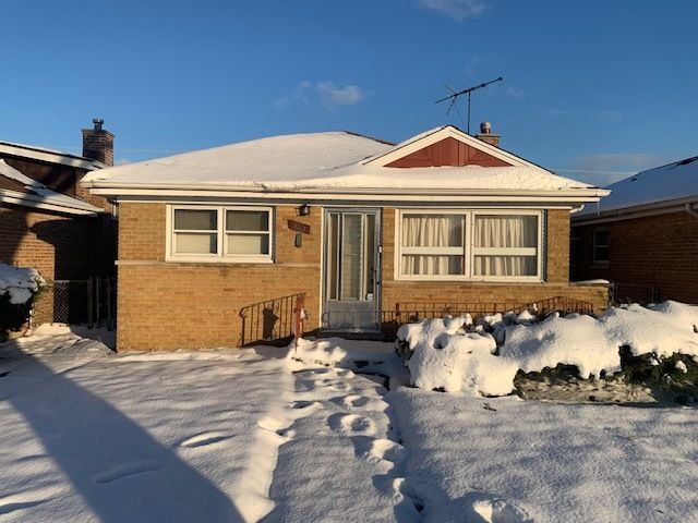 12613 S Marshfield Avenue, Calumet Park, IL 60827 Main Photo