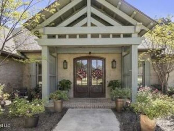 114 Anna Cove, Madison, MS 39110