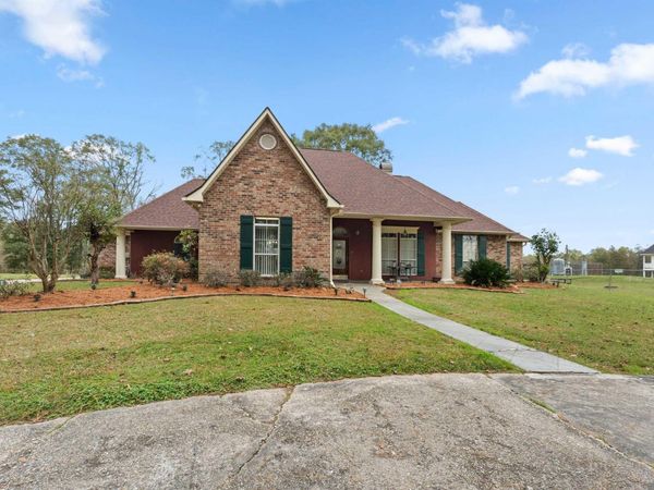 44334 Highway 42 Highway, Prairieville, LA 70769