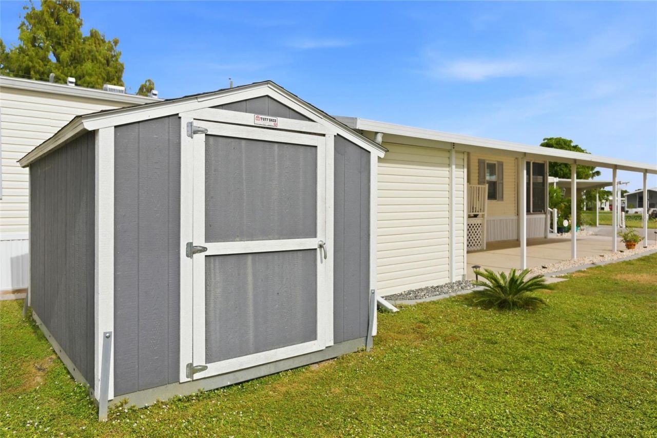 6400 Taylor Road N, Unit B15, Punta Gorda, FL 33950 Photo