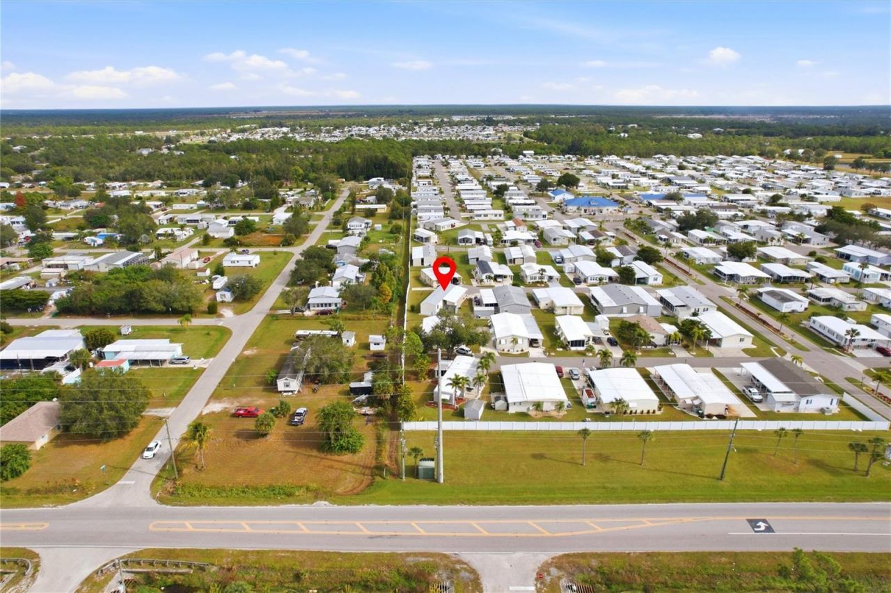 6400 Taylor Road N, Unit B15, Punta Gorda, FL 33950 Photo