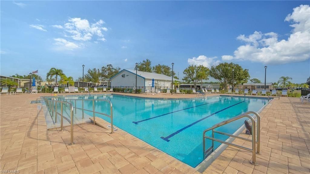 6400 Taylor Road N, Unit B15, Punta Gorda, FL 33950 Photo