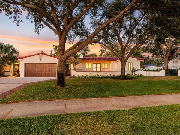 1222 BRIGHTWATERS BOULEVARD NE, ST PETERSBURG, FL 33704