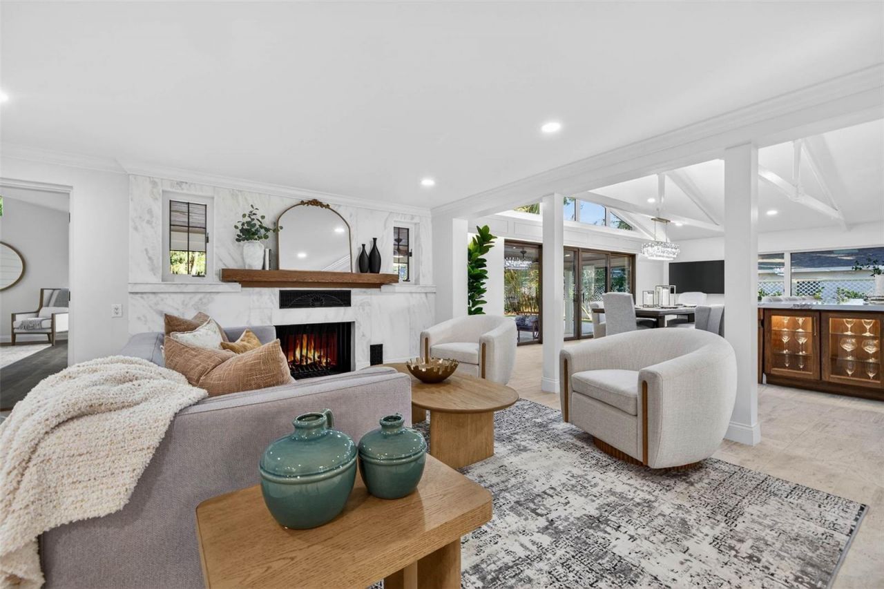 1222 Brightwaters Boulevard Ne, Saint Petersburg, FL 33704 Photo