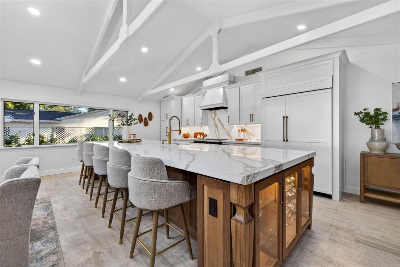 1222 Brightwaters Boulevard Ne, Saint Petersburg, FL 33704 Photo