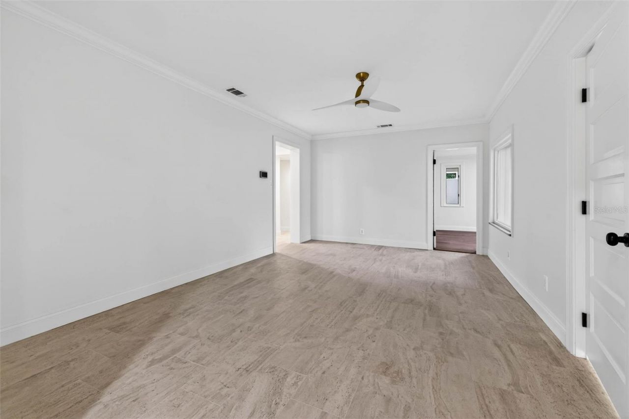 1222 Brightwaters Boulevard Ne, Saint Petersburg, FL 33704 Photo