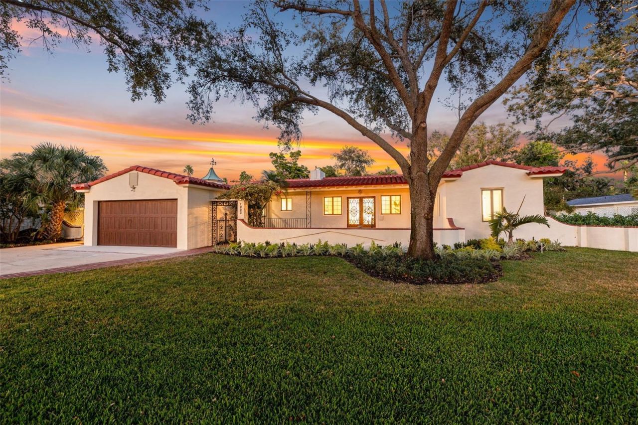 1222 Brightwaters Boulevard Ne, Saint Petersburg, FL 33704 Photo