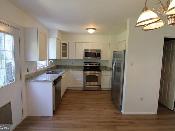 410 CLIFFORD AVENUE, ALEXANDRIA, VA 22305