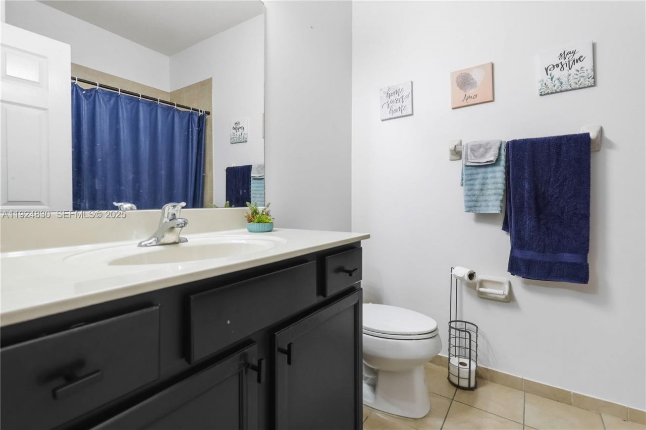 3337 W 91st Ter, Hialeah, FL 33018 Photo