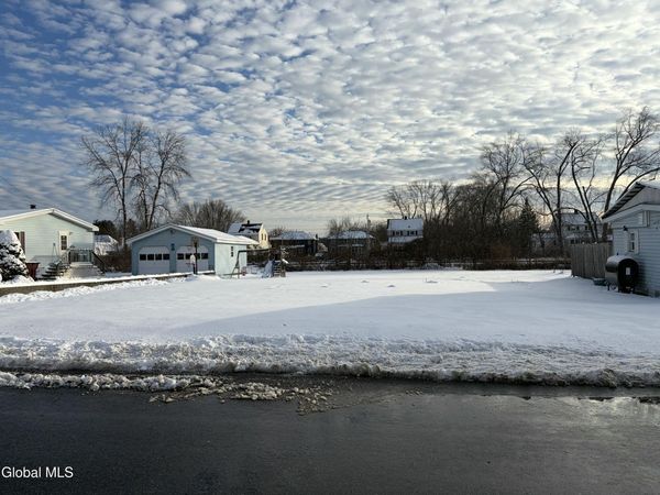 20 Elizabeth Street, Whitehall, NY 12887