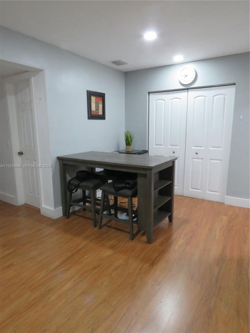 11840 NE 19th Dr, Unit 26, North Miami, FL 33181 Photo