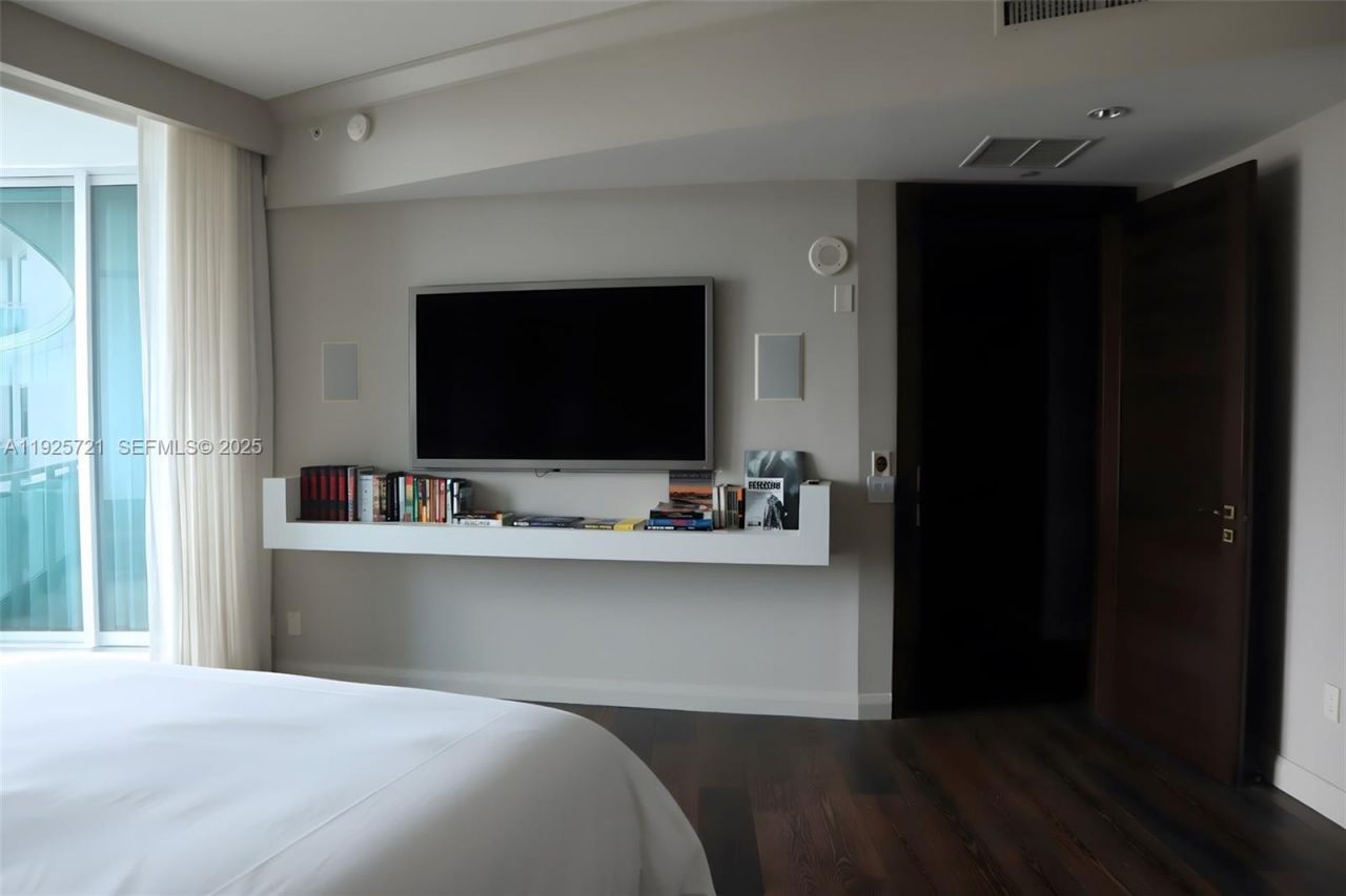 10295 Collins Ave, Unit 1203, Bal Harbour, FL 33154 Photo