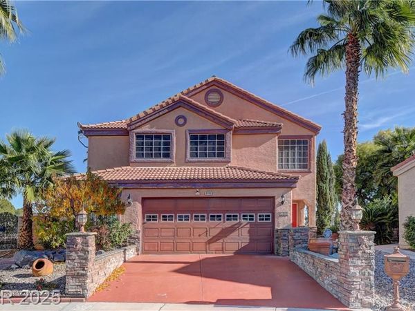 8700 Captains Place, Las Vegas, NV 89117