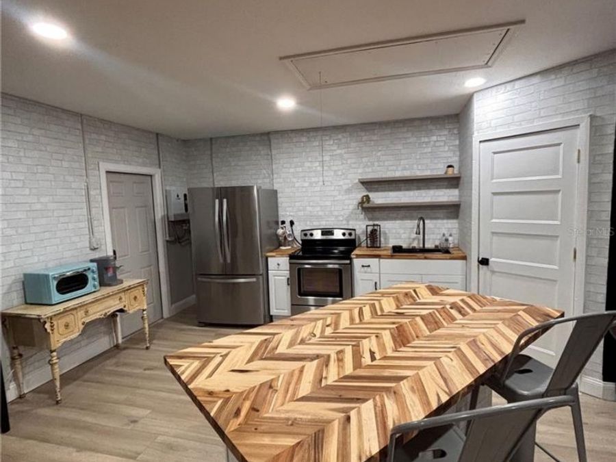 Property Image 85