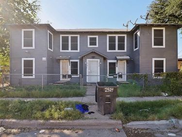 1910 Grainger Street, Fort Worth, TX 76110