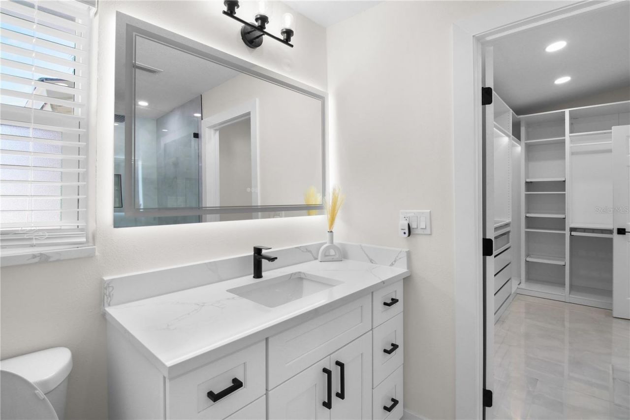 1575 Brookside Boulevard, Largo, FL 33770 Photo